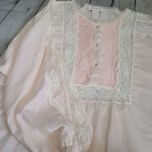 Vintage Pink Lace Nightgown - Picture 10 of 12